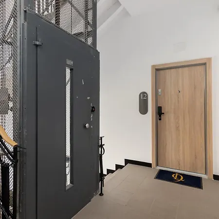 Lwowska 9 - Intimate & Comfortable Studio By Noclegi Renters Apartment *