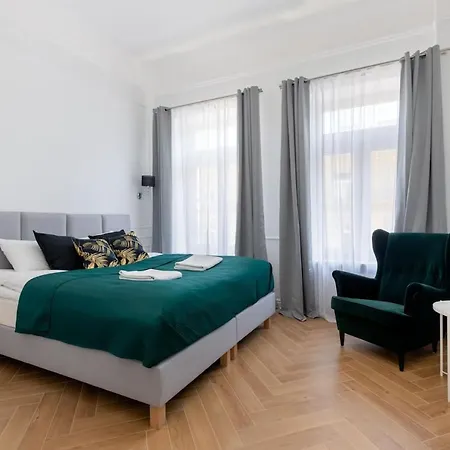Apartment Lwowska 9 - Intimate & Comfortable Studio By Noclegi Renters Warsaw