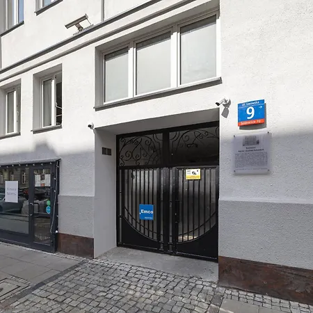 Lwowska 9 - Cozy & Comfortable By Renters Apartment *