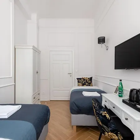 Apartment Lwowska 9 - Intimate & Comfortable Studio By Noclegi Renters Warsaw