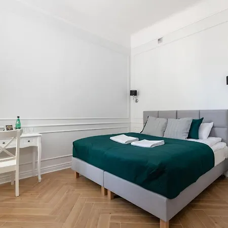 Lwowska 9 - Cozy & Comfortable By Renters Apartment *