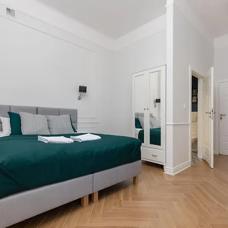Apartment Lwowska 9 - Intimate & Comfortable Studio By Noclegi Renters Warschau