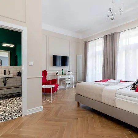 Lwowska 9 - Intimate & Comfortable Studio By Noclegi Renters * Warsaw