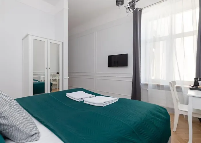 Lwowska 9 - Intimate & Comfortable By Renters *