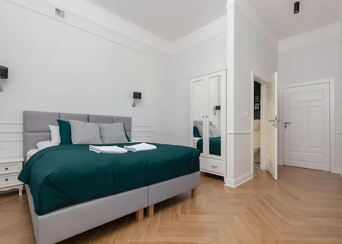 شقة Lwowska 9 - Intimate & Comfortable By Renters وارسو