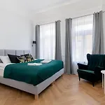 Appartement Lwowska 9 - Intimate & Comfortable By Renters Varsovie